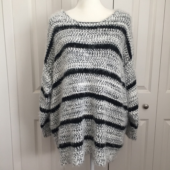 Calvin Klein | Fuzzy Striped Eyelash Sweater - Picture 1 of 6